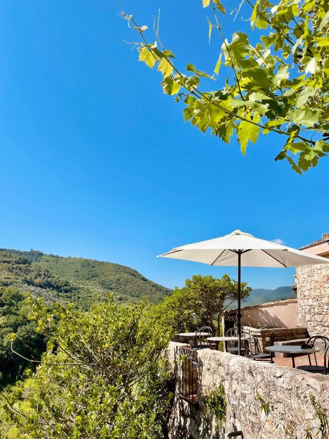 Hotel Gattapone Spoleto Bagian luar foto