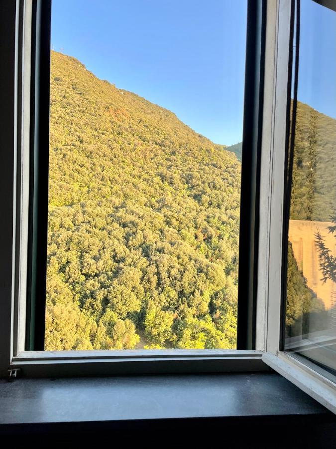 Hotel Gattapone Spoleto Bagian luar foto