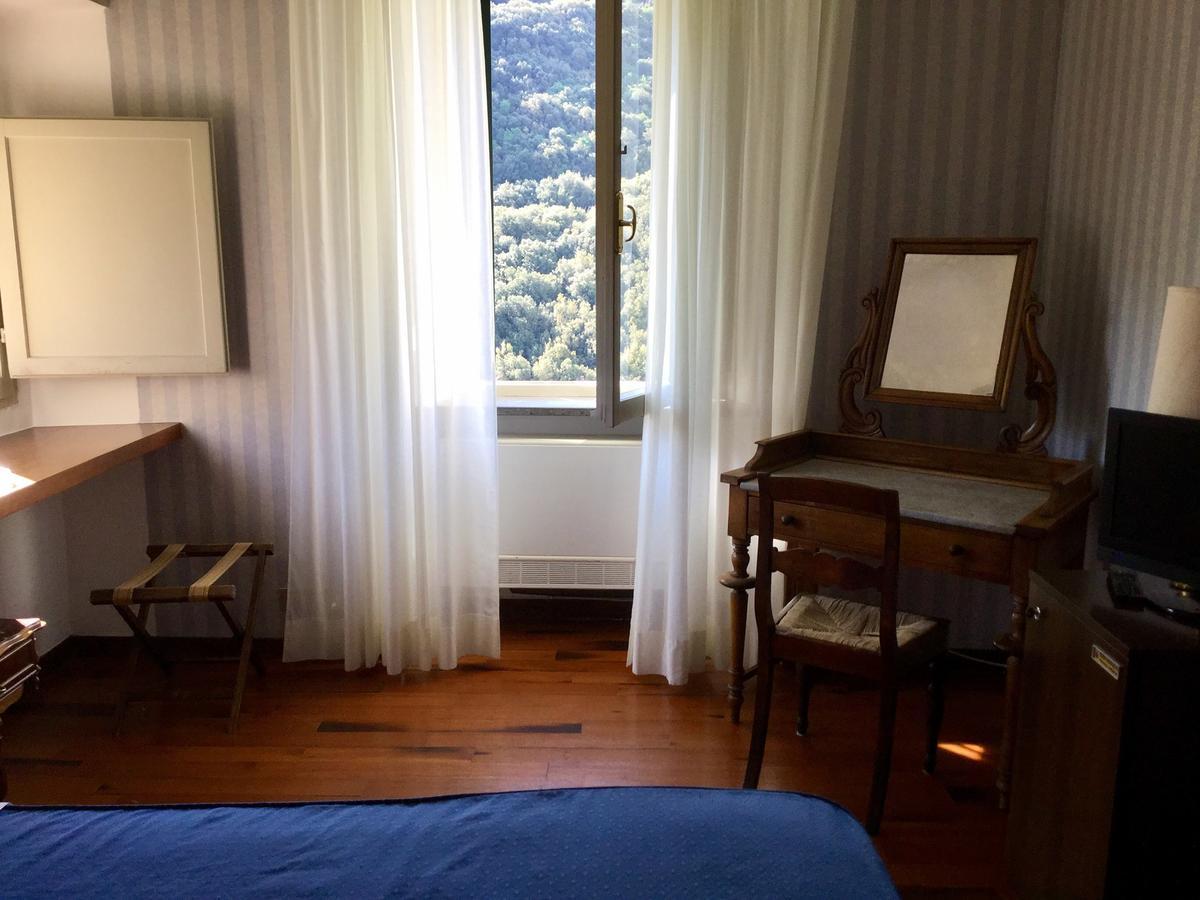 Hotel Gattapone Spoleto Bagian luar foto