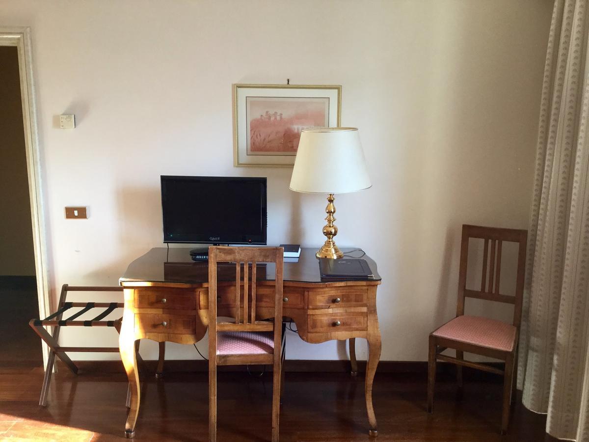 Hotel Gattapone Spoleto Bagian luar foto