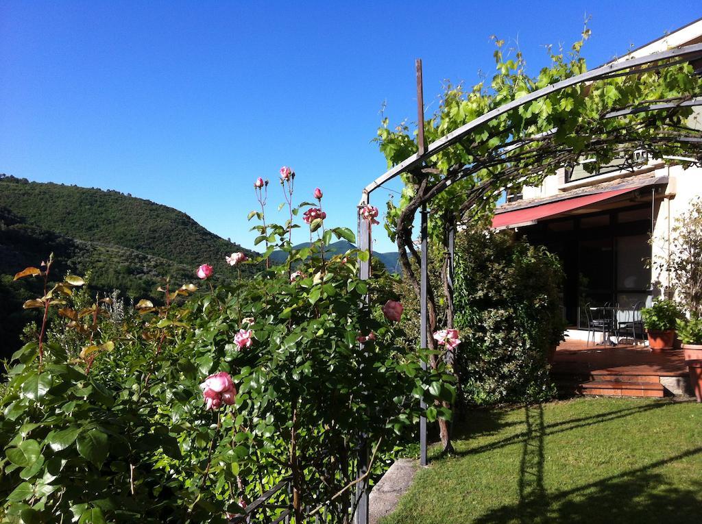Hotel Gattapone Spoleto Bagian luar foto